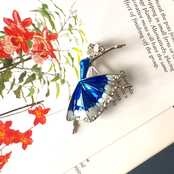 ๐50% OFF/3+...Rhinestone Ballerina/Dancer Brooch - Picture 4 of 8